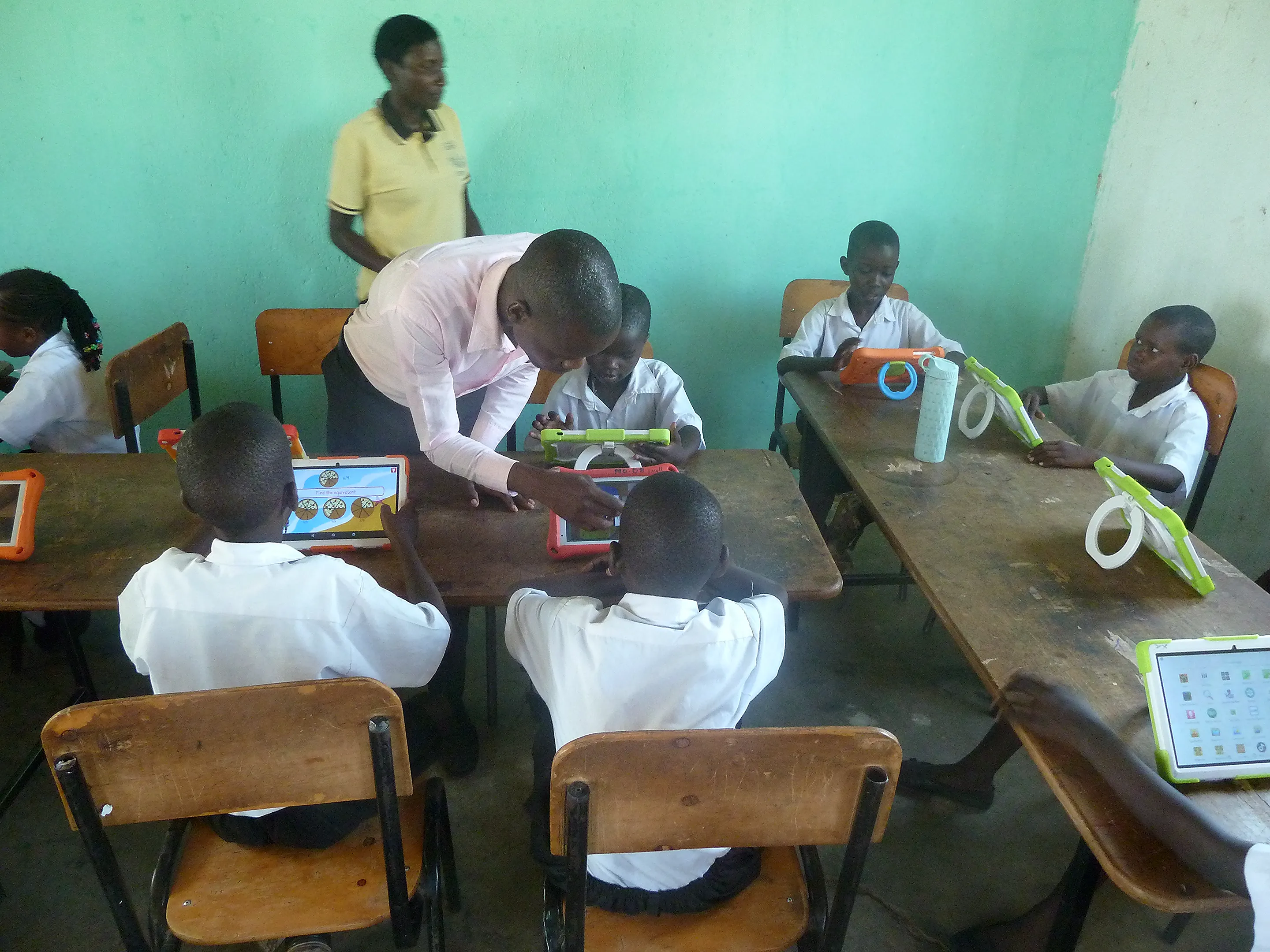 Pupils exploring the science corner